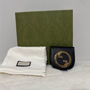 Gucci Black Coin purse with Gold Logo